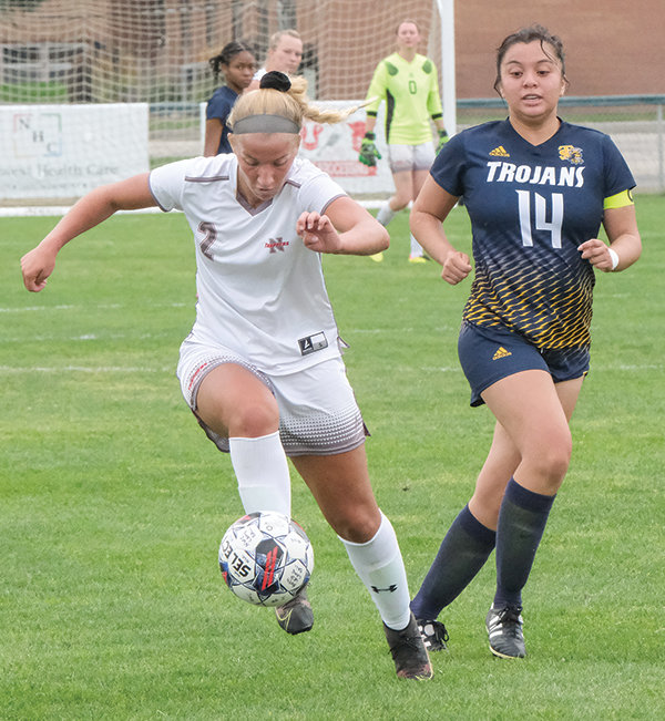 Zoey Bonner traps a ball during the Trappers’ match against Trinidad on Sept. 16 in Powell. Bonner finished with a hat trick against Western Nebraska on Saturday.
TRIBUNE PHOTO BY SETH ROMSA